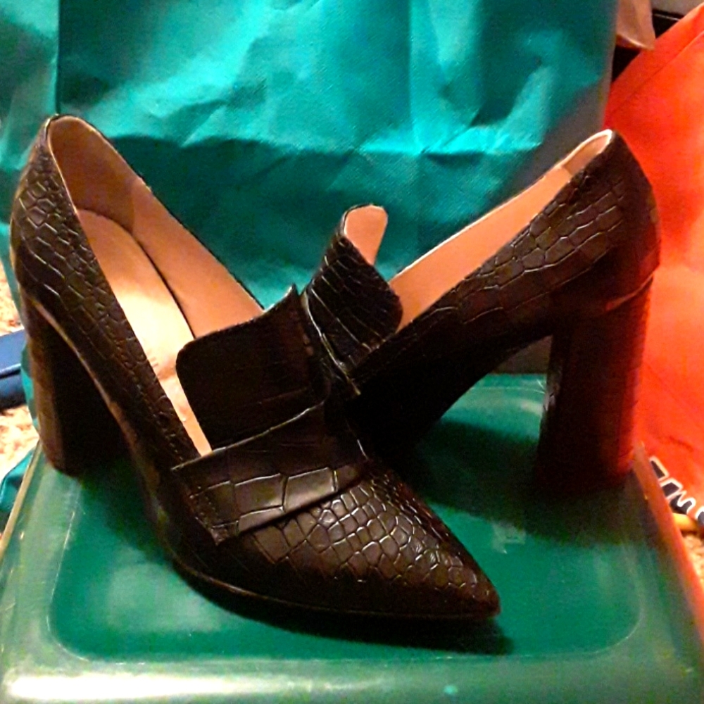 Stylish heels for the working woman